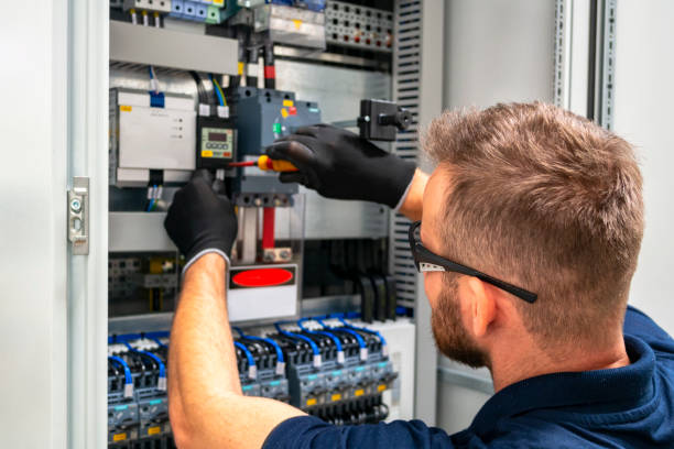 Best Commercial Electrician Services  in Atlanta, IL